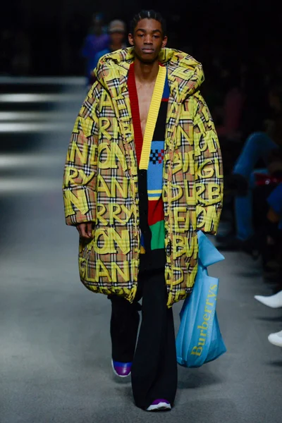 Look 50